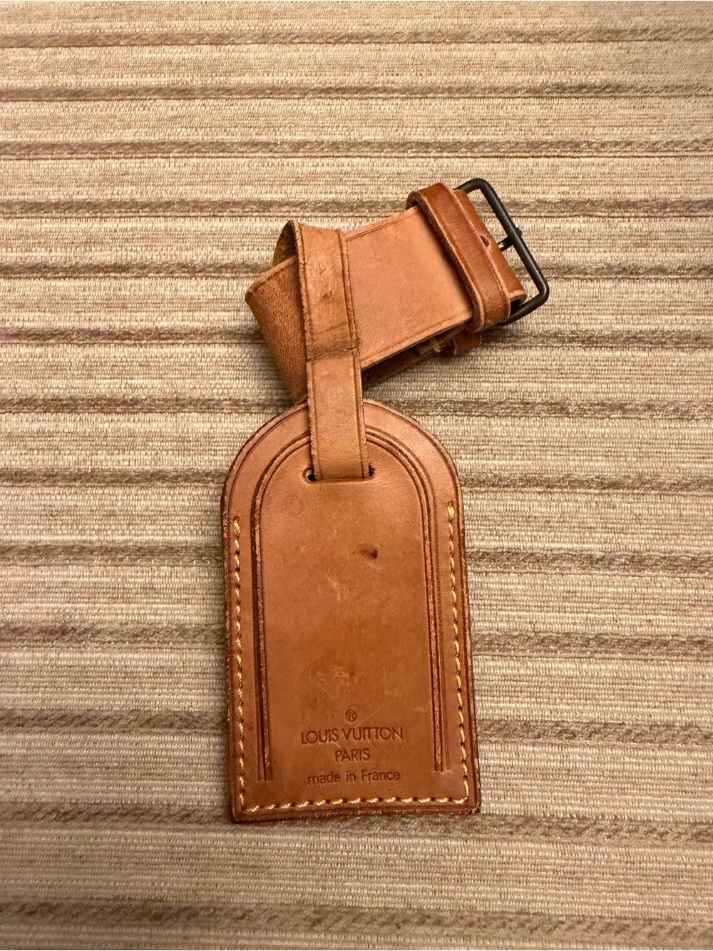 Louis Vuitton Tan Leather Luggage Tag with Strap